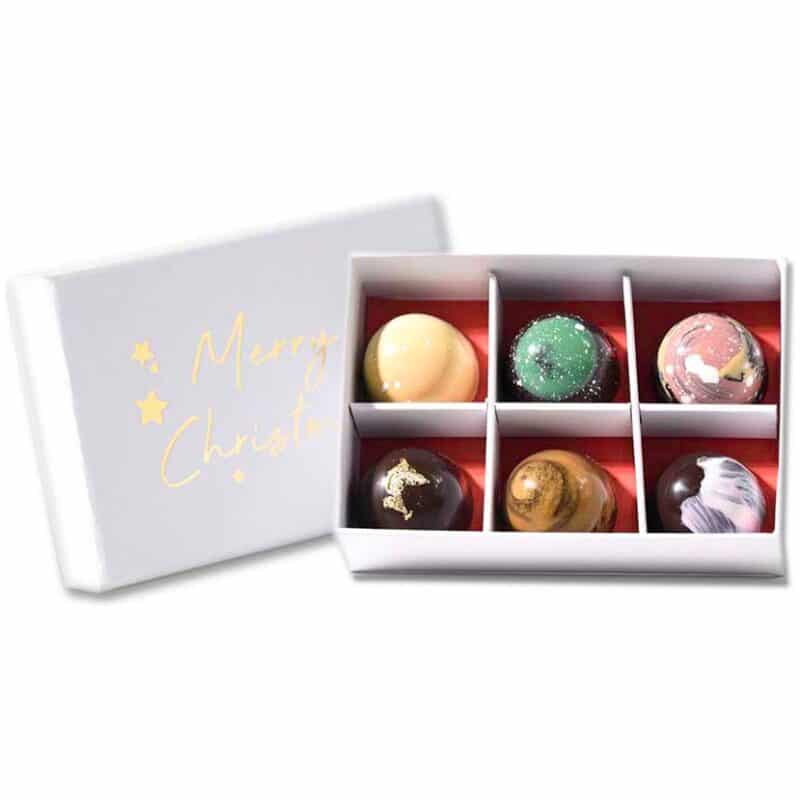 6 piece square - 6-piece Christmas Chocolate Pralines - Little Cocoa