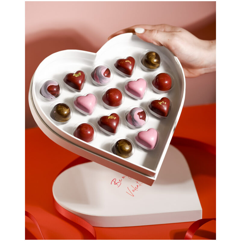 16-Piece Valentine Chocolate Pralines Heart Box - Image 3